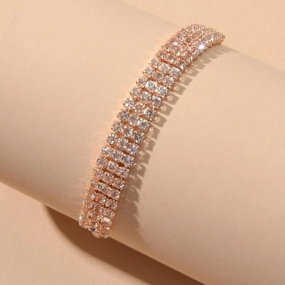 Luxurious Yellow Gold Rhinestone Adjustable Bracelet - Picture 2 of 9